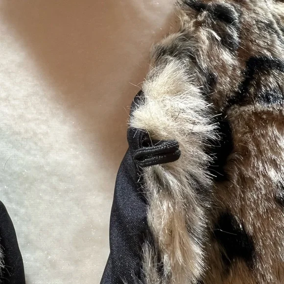 BB Dakota Animal Print Teddy Jacket - Picture 5 of 6